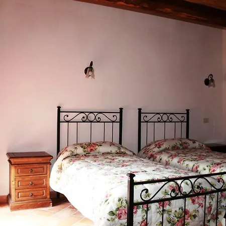 La Casa Del Calzolaio Inn Radicofani