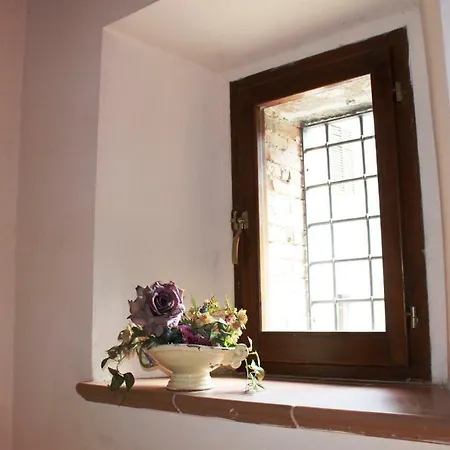 イン La Casa Del Calzolaio ラディコーファニ